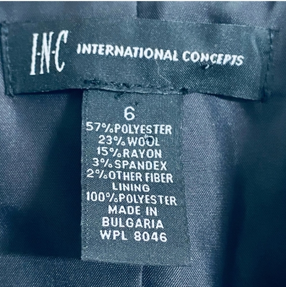 INC Gray & White Pinstripe Button Front Cropped Blazer Jacket Women Size 6 - Picture 3 of 11